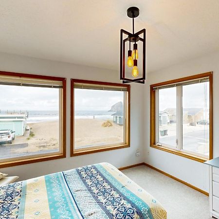 Sea Stack View Villa Pacific City Exterior photo